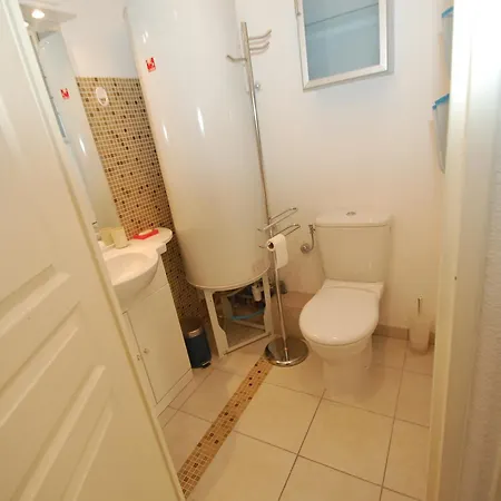 Spacieux 3p En Centre-ville De Menton, Terrasse, Parking, Wifi Gratuit, Proche - Fr-1-196-270 شقة مينتون