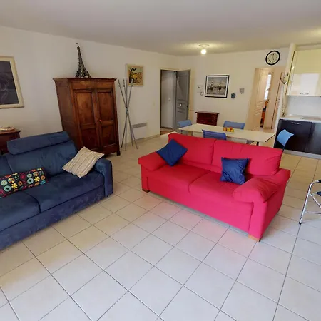 Spacieux 3p En Centre-ville De Menton, Terrasse, Parking, Wifi Gratuit, Proche - Fr-1-196-270 Daire *
